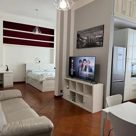 Ponthouse: Navigli, Iulm, Romolo Appartement Milaan Buitenkant foto